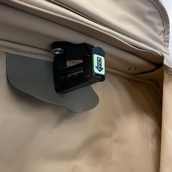 Vintage Floral Tapestry Garment Bag By Hampshire - Picture 10 of 12